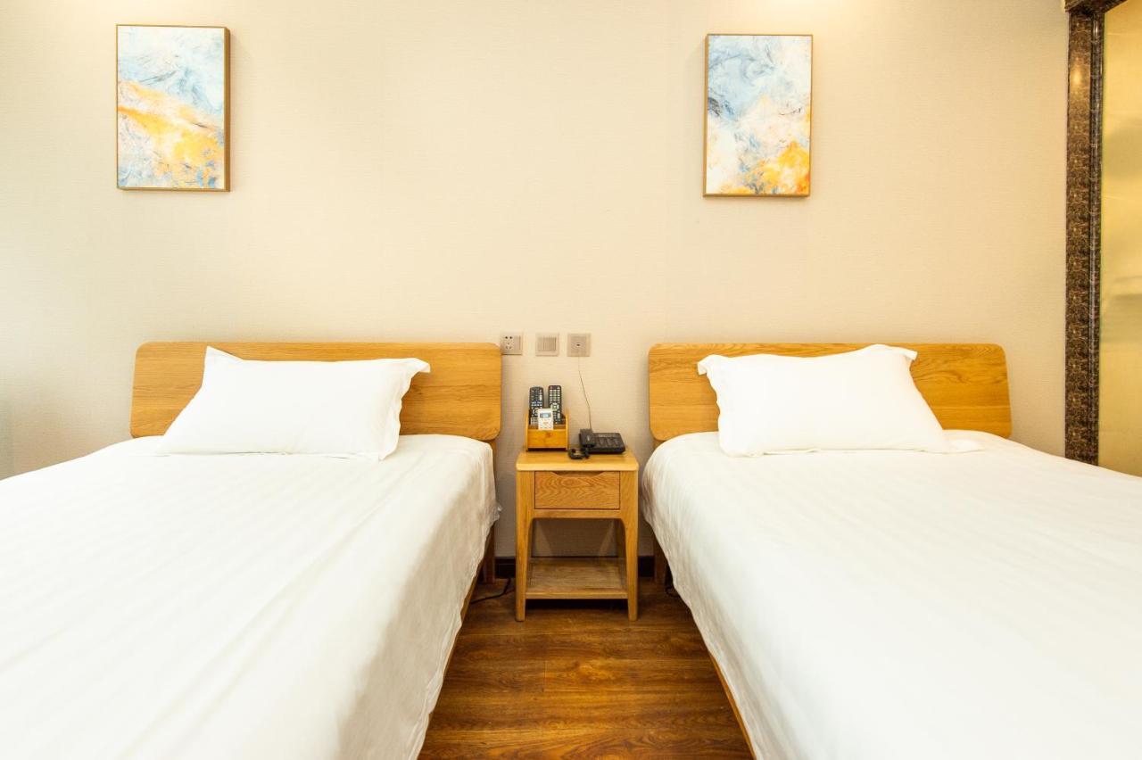 J Hotel 샹하이 외부 사진
